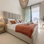 Apartmán Modern Golf Oasis Pool, Terrace & Parking MIJAS COSTA