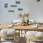 Apartmán Modern Golf Oasis Pool, Terrace & Parking