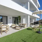 Apartmán Modern Golf Oasis Pool, Terrace & Parking *