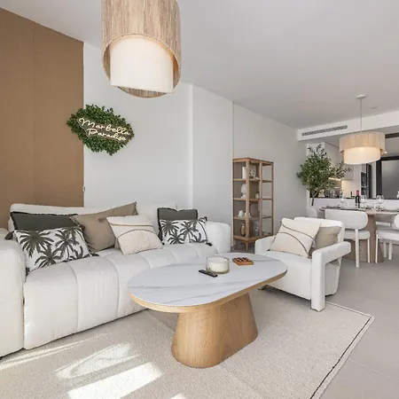 Apartmán Modern Golf Oasis Pool, Terrace & Parking *